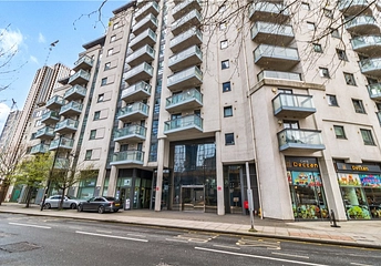 2 bedroom apartment for sale - Flat 5, 3 Limeharbour, London, E14 - Property View 1