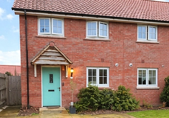 2 bedroom house for sale - Honeysuckle Avenue, Cheltenham, Gloucestershire, GL53 - Property View 1