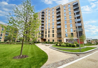 1 bedroom apartment for sale - Aquifer House, Exploration Way, Slough, Berkshire, SL1 - Property View 1